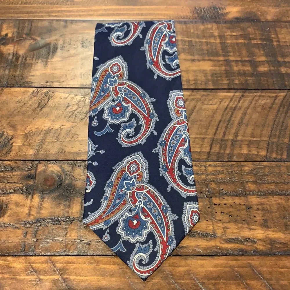 Peebles Clothing Co Tie Pre owned